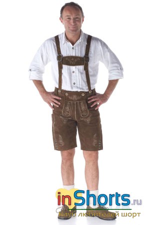 баварский мужик в шортах ледерхозен