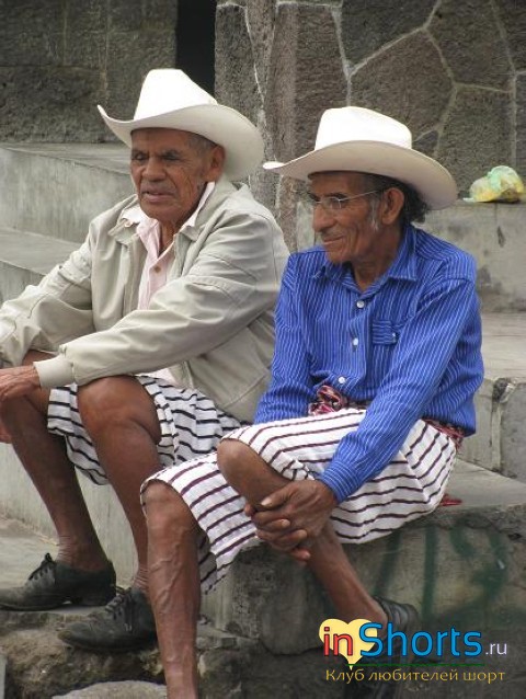 Фото пожилых людей в шортах